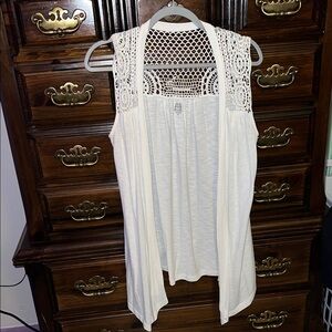 Canyon River Blues White Crochet Blouse